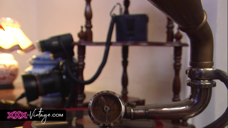 XXX-Vintage: Seks dubur panas di rumah agam
