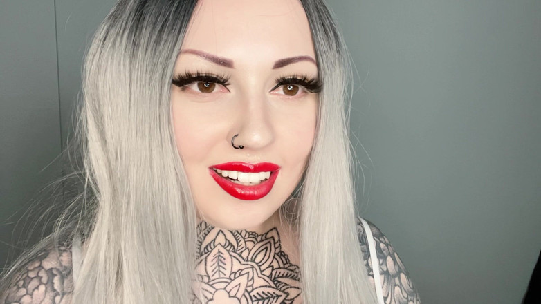 Miss Valentina: Melancap Di Muka Ahegao Saya