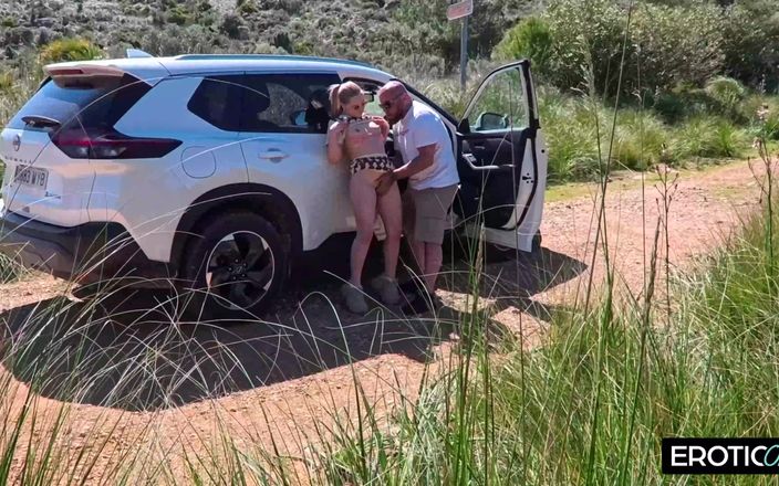 German bitch hunter: Deutscher opa trifft eine heiße blondine für einen unvergesslichen outdoor-sex