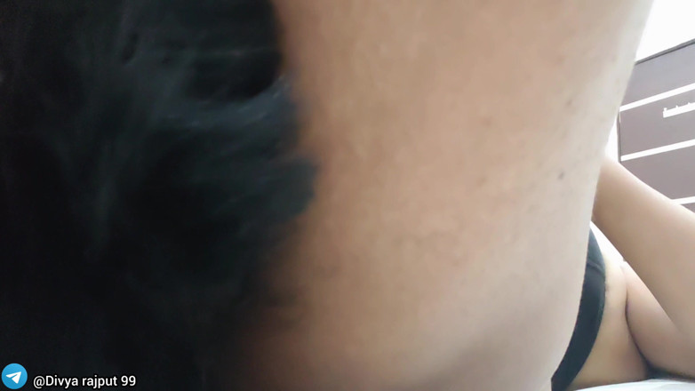 Divyaraj99: Mere Dost Ki Biwi