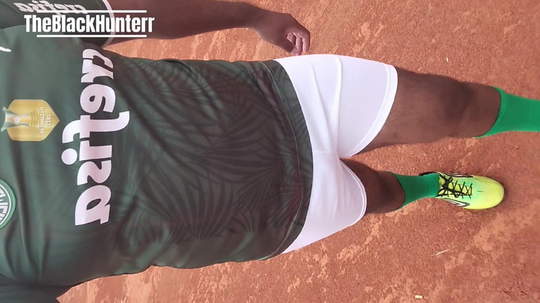 TheBlacKHunterr: खेल के बाद मेरे कपड़े में सड़क पर