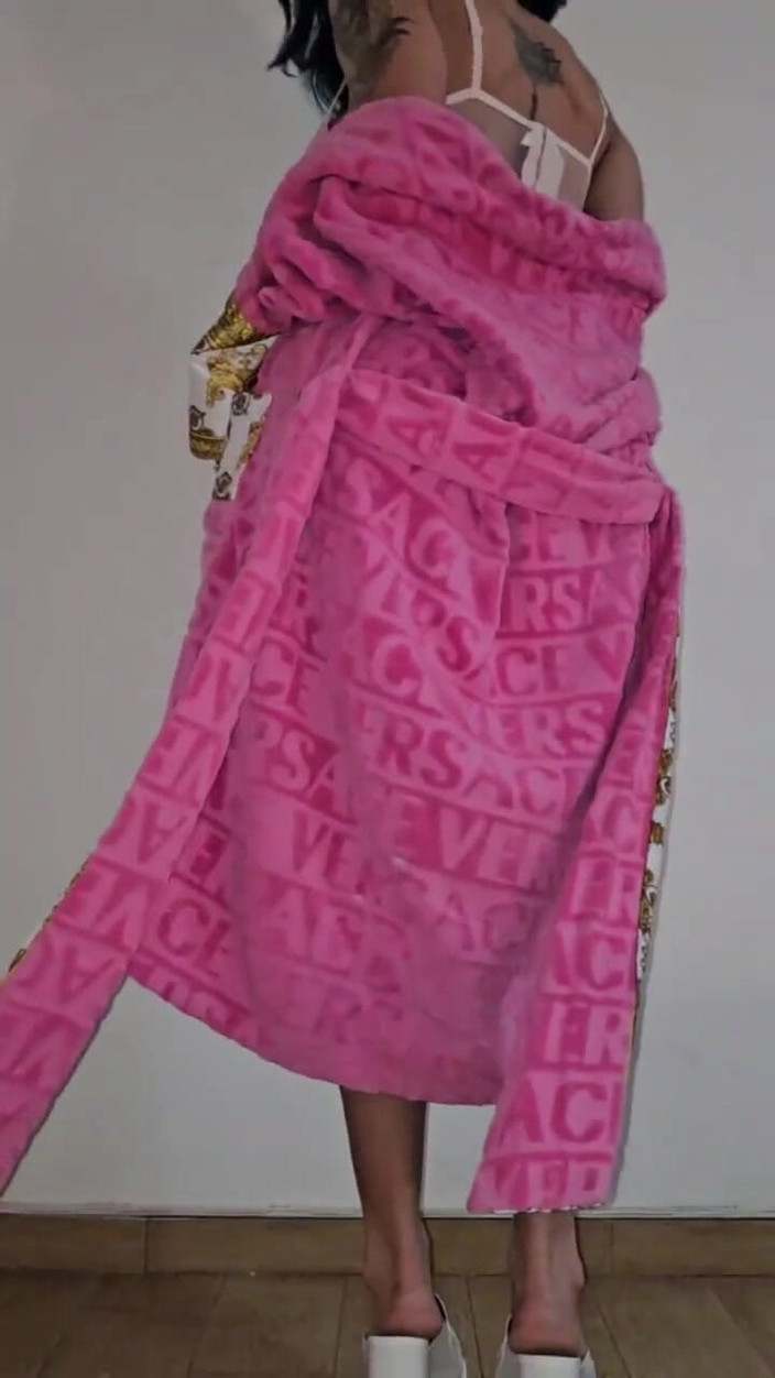 Isa Lawrence: Dansande Anitta