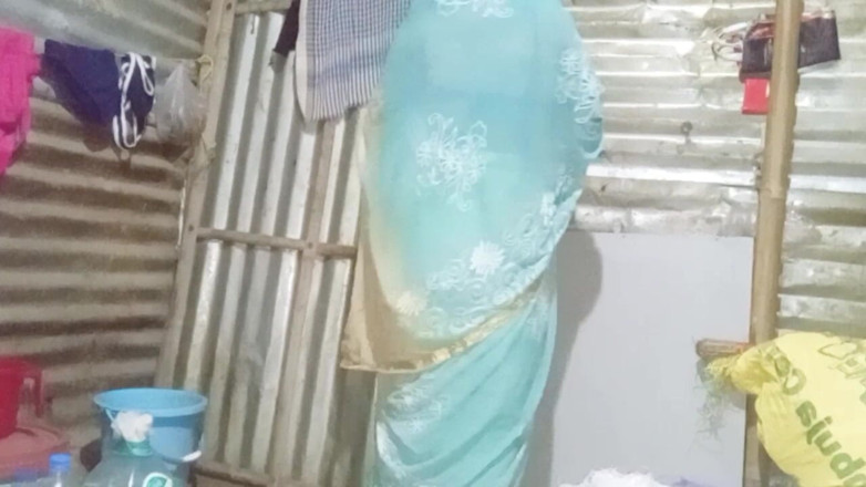 Bengaliauntykichut: Today I Fucked the Neighbor's Wife Really Hard and Applied...