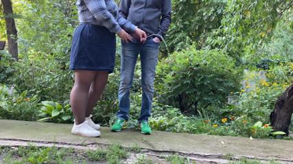 OurFetishLife: Külotlu çoraplı orta yaşlı seksi kadın eylülde altın duş alıyor