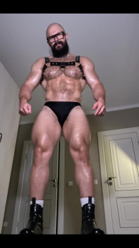 Flexing That Huge Tree Trunks