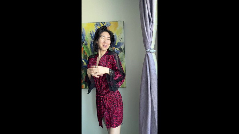 Ms_Emmy_Lynn: Frisky dalam Jubin Satin