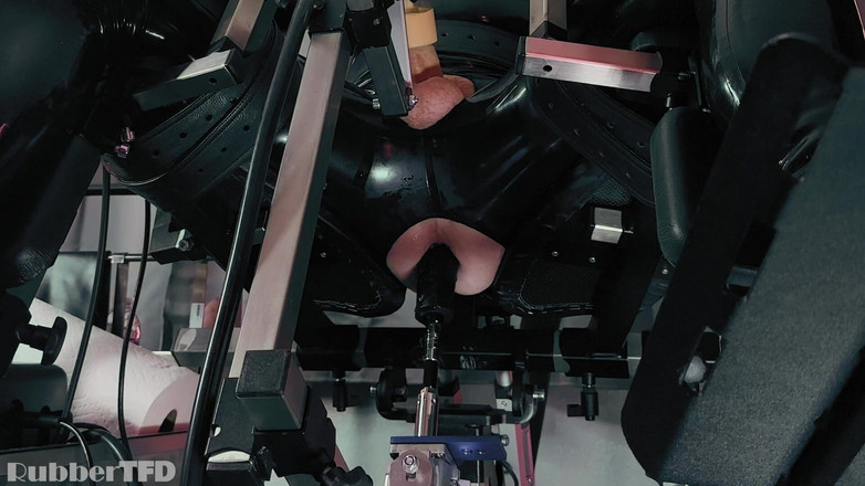 RubberTFD: Maschinen befestigt rückkehr [pp Training]