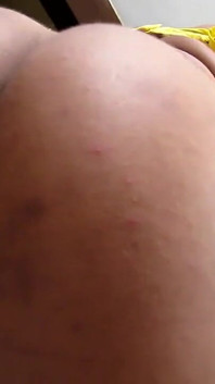 Gigante pau quente ladyboy mais quente solo: masturbação de pau e bunda e muito emocionante vibrador penetração de bunda molhada !!