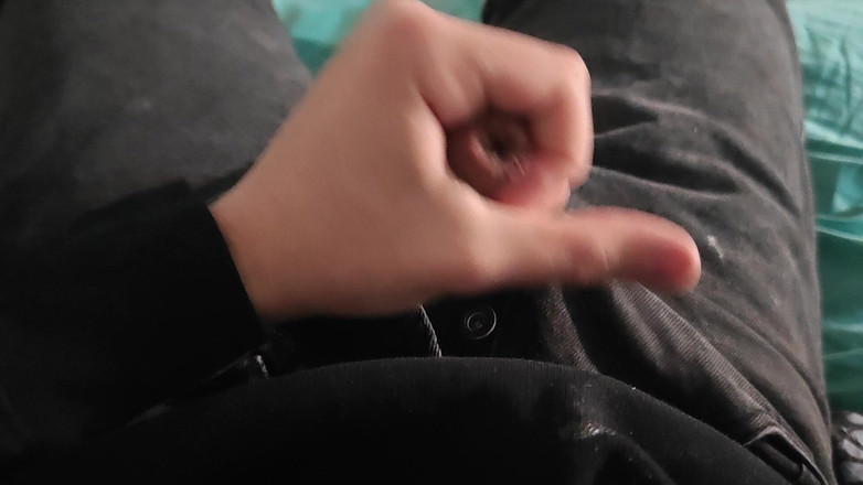 TwinkFelix: 興奮してオナニーした