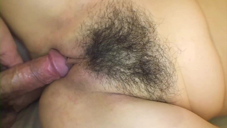 Asiatiques: Hairy japanese woman having good sex