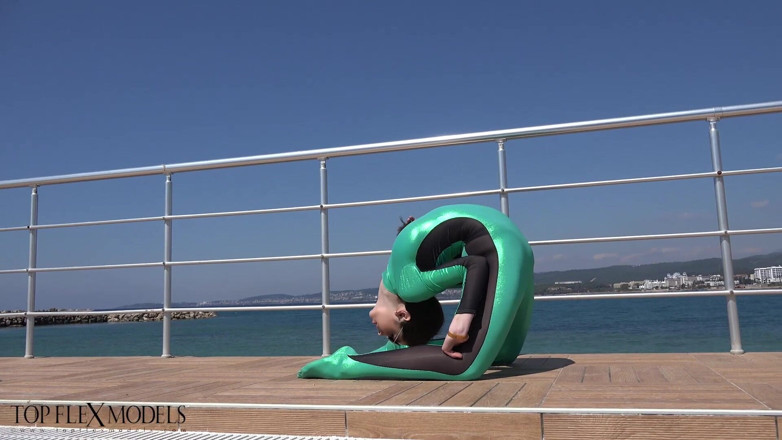 Flexilady: Flexible Vacation Relaxation