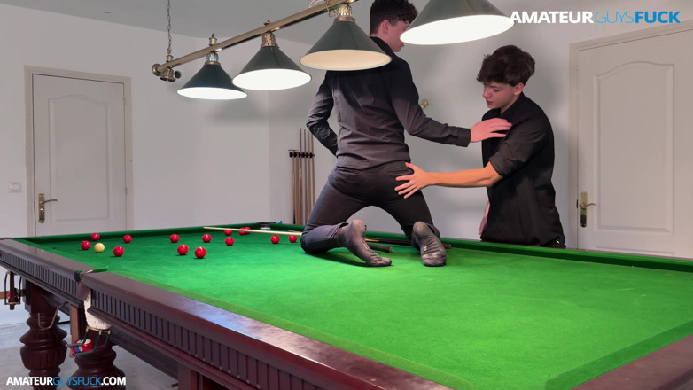Amateur Guys Fuck: Enjoy Watching Me Shove the Pool Balls up My Buddy’s...