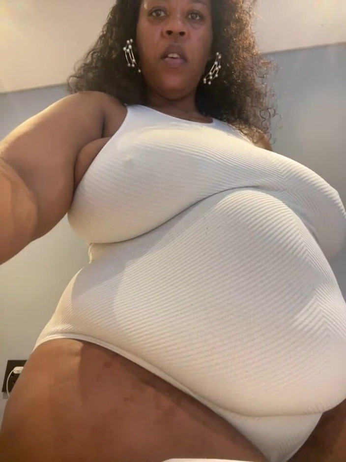 Big black clapping booties: Ngocok kontolku di pantat semokku yang luar biasa, episode 1014