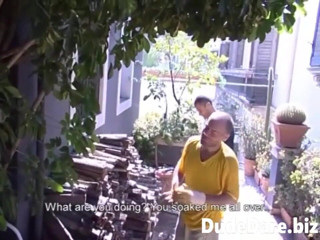 DudeDare: 変態クマは蒸し暑い屋外ドキドキの後に自慰行為をする