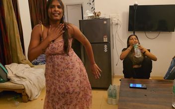 Behind the Shoot Fun Masti