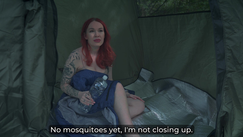 Toma Mur: La Masturbazione Segreta Della Matrigna Nella Tenda Condivisa Trasforma Una...