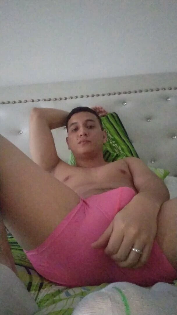 Tomas Styl: Этот мужчина любит трогать свой пенис