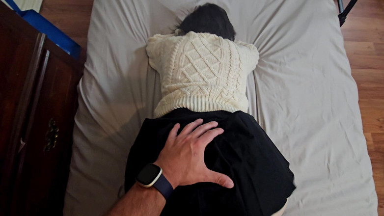 Innocenttemptation: Stříkej do mě! Drobná kočička prosí o creampie od velkého...