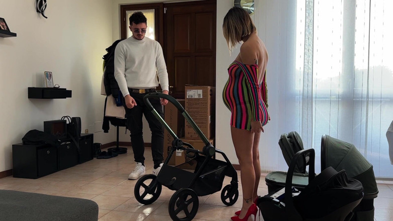 Tommy e Annika: Anal I Get My Ass Fucked by the Owner of...