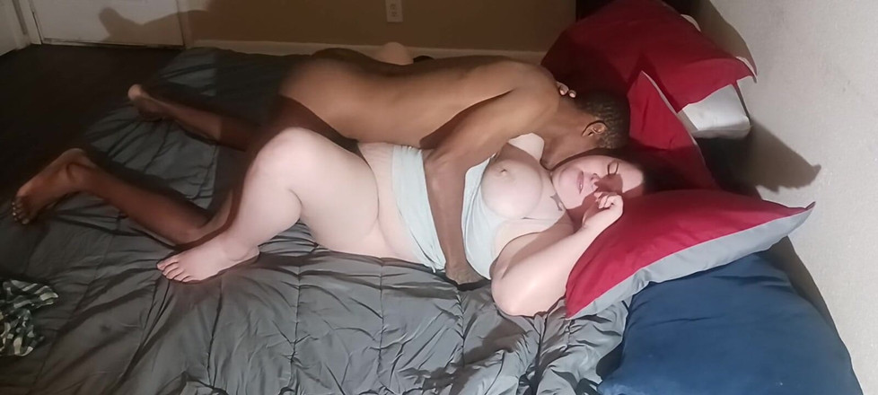 Big uhaul: 家賃がかかるような私をクソセクシーな白ぽっちゃり系