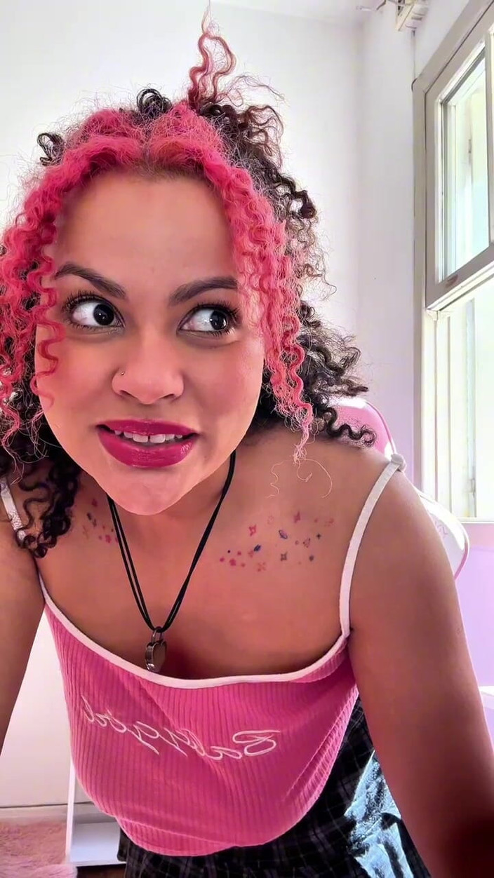 Cutiepiie Chubby: Kompilasi gadis imut dengan reaksi konyol goofy faces