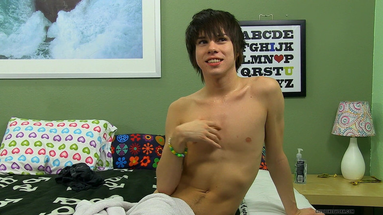 Lollipop Twinks: Kyler一直很饥渴！