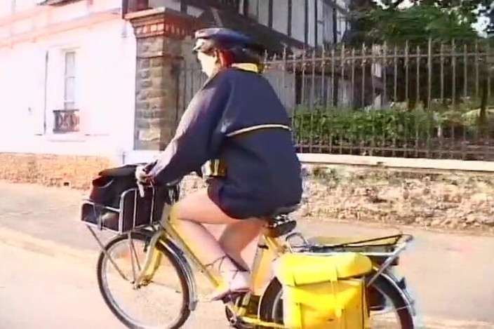 Planete Francaise: Pierced Teen From Got Fucked in Special Show