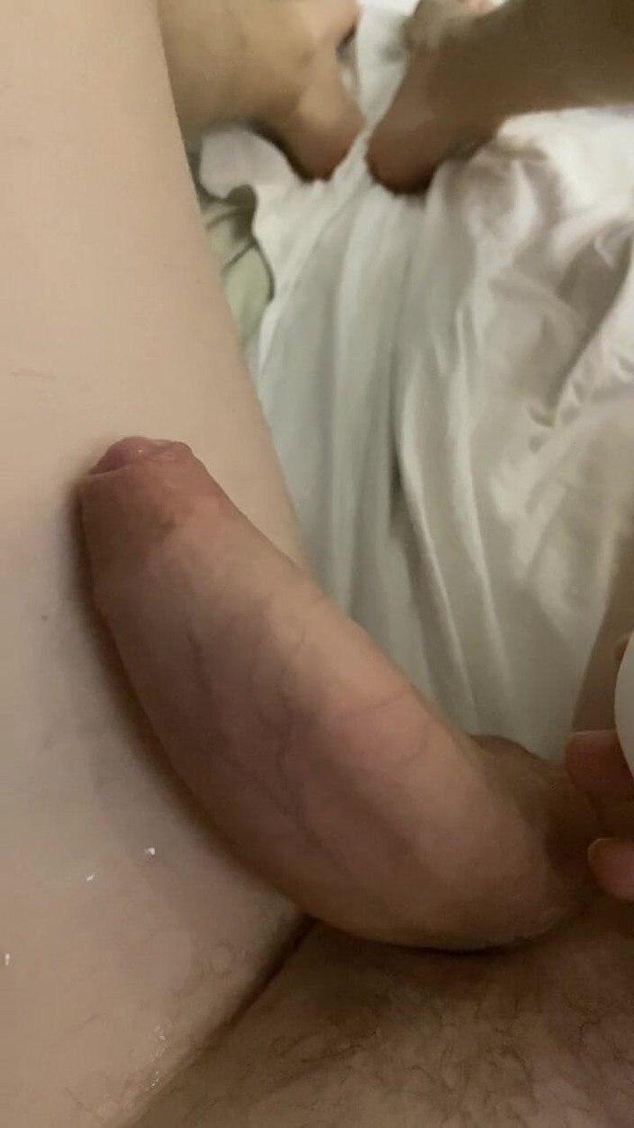 Colin Secore: Il giovane gay ha un orgasmo intenso