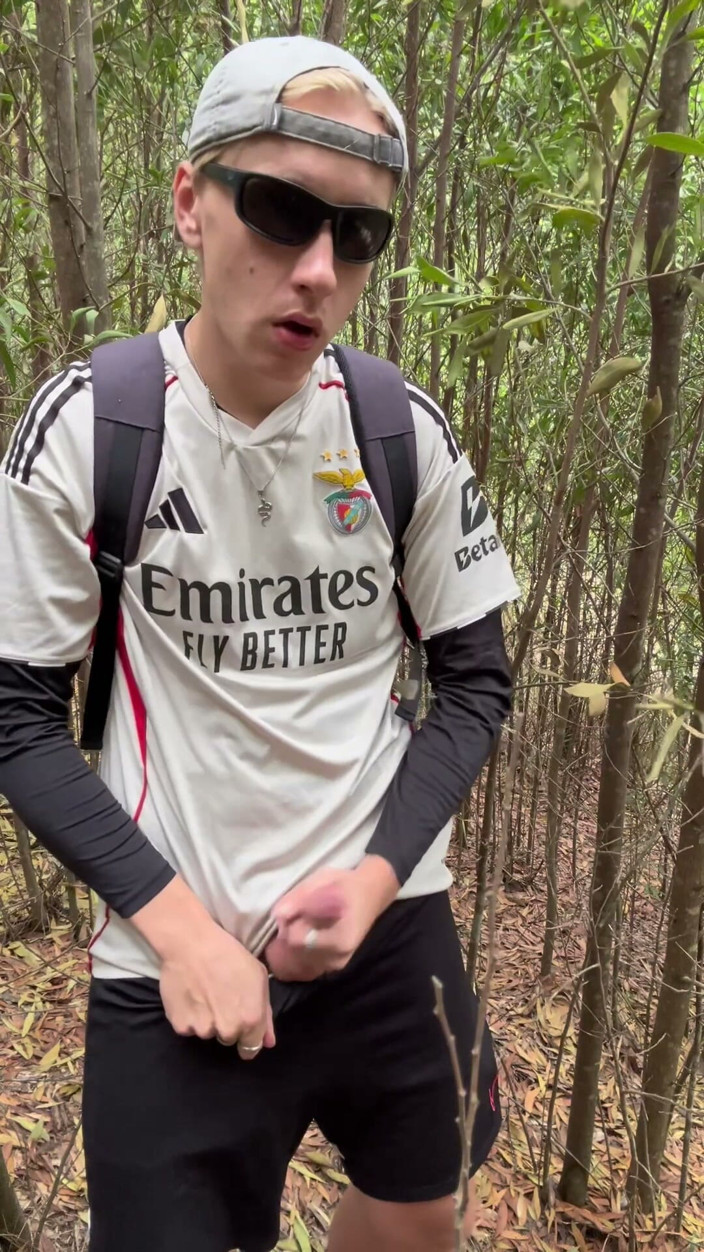 Axton Drake: Bro Hides on the Trail to Jerk off