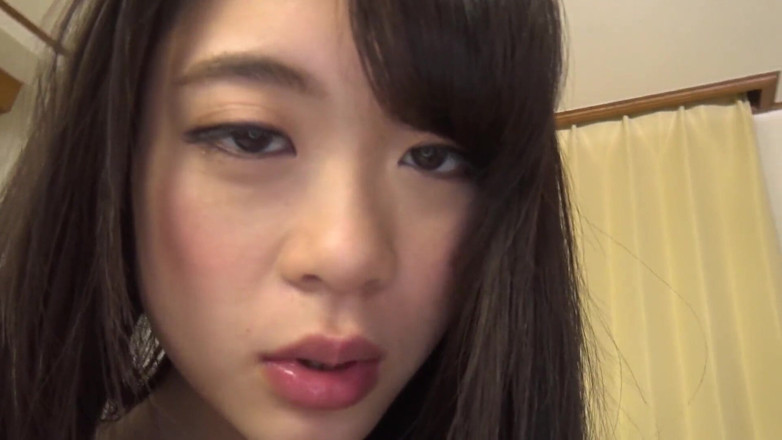 Caribbeancom: Cute Japanese teen with nice body satisfy her fucker with...