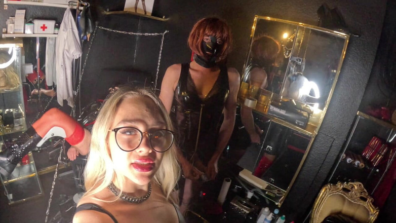 Queen_of_BDSM: Freier Zu Besuch! Jetzt Wird Deine Arschfotze Benutzt