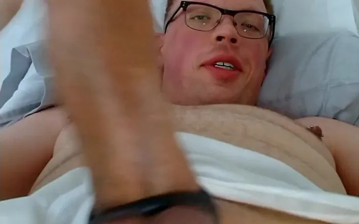Ryan Roosevelt: Laid-back Edging My Ringed up Cock and Bouncing My Balls