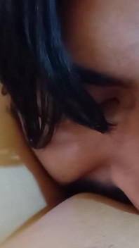 Intenso sesso orale con veri gemiti pov vero amatoriale mi lascia tremo