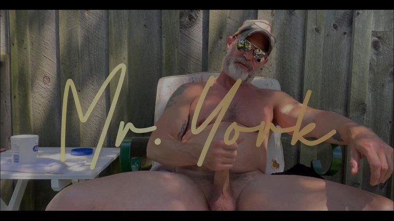 MrJamesYork: Bate după-amiază