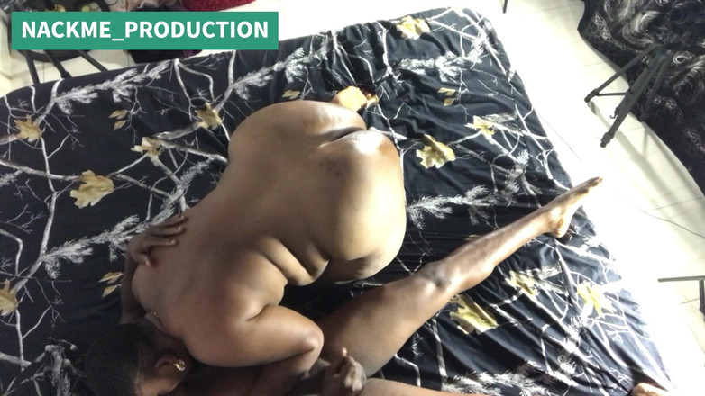 NACKME_PRODUCTION: Wir hatten einen kampf, also fühlt sie es nicht. Mir...
