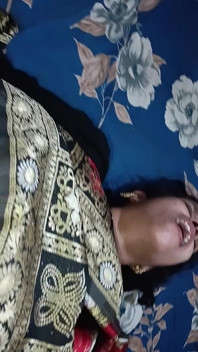 Tão muito agradável bhabhi