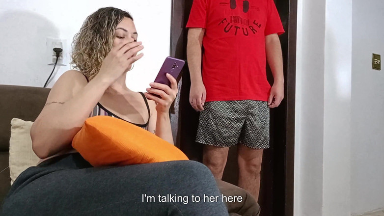 Victor SweetCoupleStories: Nevlastní máma najednou dostane ptáka do obličeje a saje až...