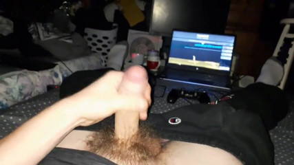 qaz11: punheta na cam-408