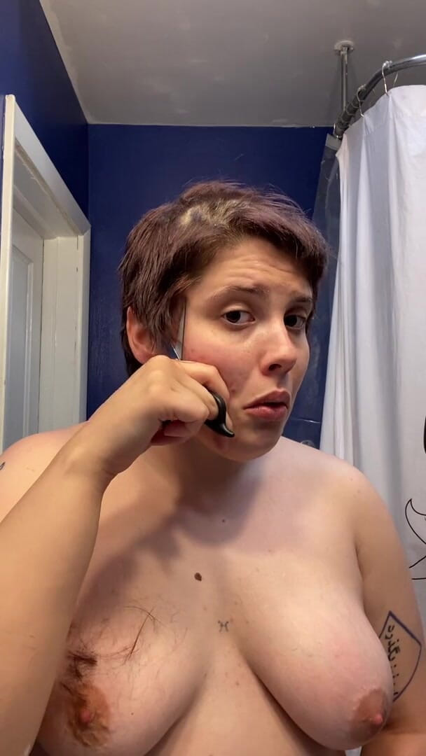 Adama Daat: Hairless whore: going completely bald and browless with a fetish...