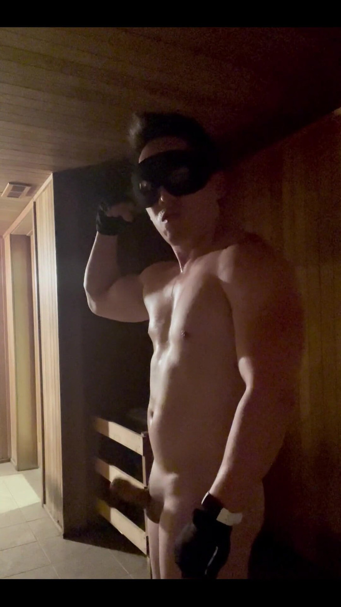 barenakedboy: It's Been a While for Some Flex a honění akce