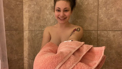 Lenna Lux: Nevlastní sestra punčochy Solo