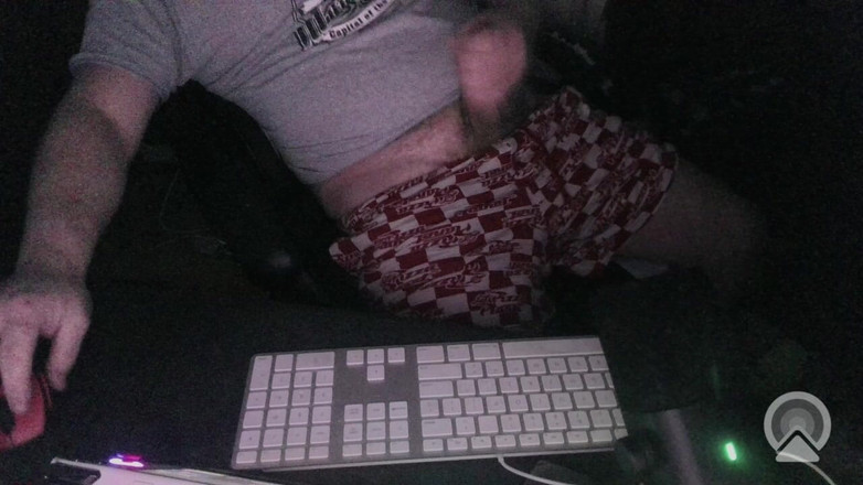 Respawn Daddy: 흑인 대물 자지에게 따먹히는 핫한 변태 십대