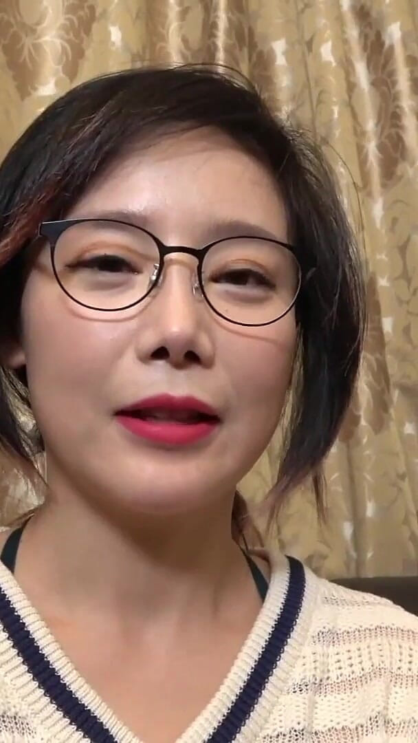 Raptor Inc: Korean Beauty with Her Glasses - Secretly Ample Bust Are Just...
