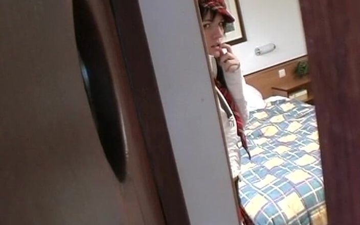 Deutscher hardcore: Tysk tonåring rider kuk innan sperma på bröst