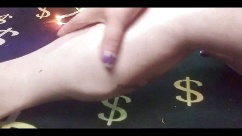 RedIvy420: Naolejovaná kočička