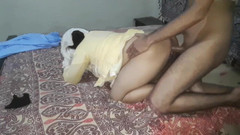 RedQueenRQ: Sexy těhotná desi tetička měla sex se svým domácím pracovníkem...