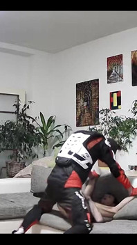 Šukej tu zasranou děvku