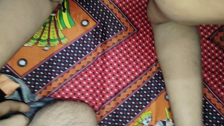 Varma gi: Bavte se s Padosan Bhabhi