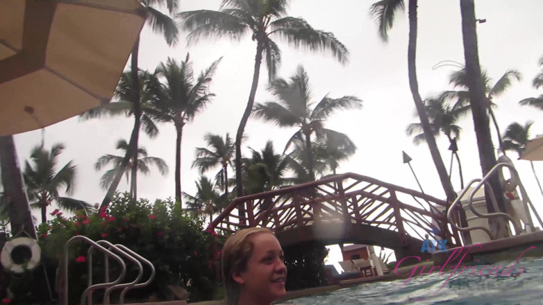 ATK Fans (Girlfriends): Vacances virtuelles à Hawaï avec Cleo Vixen, partie 4
