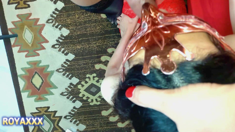 Royats: Gorge profonde et facefucking de ma copine trans, éjaculation dans sa...
